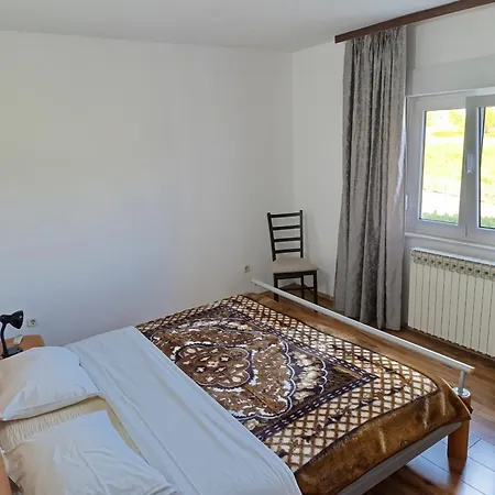 Robi Guest house